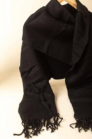 Image for Kusvaa Kusl136a Hans Woolen Muffler Featured New