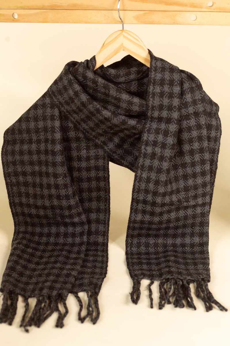 Image for Kusvaa Kusl138 Gayan Woolen Muffler Featured New