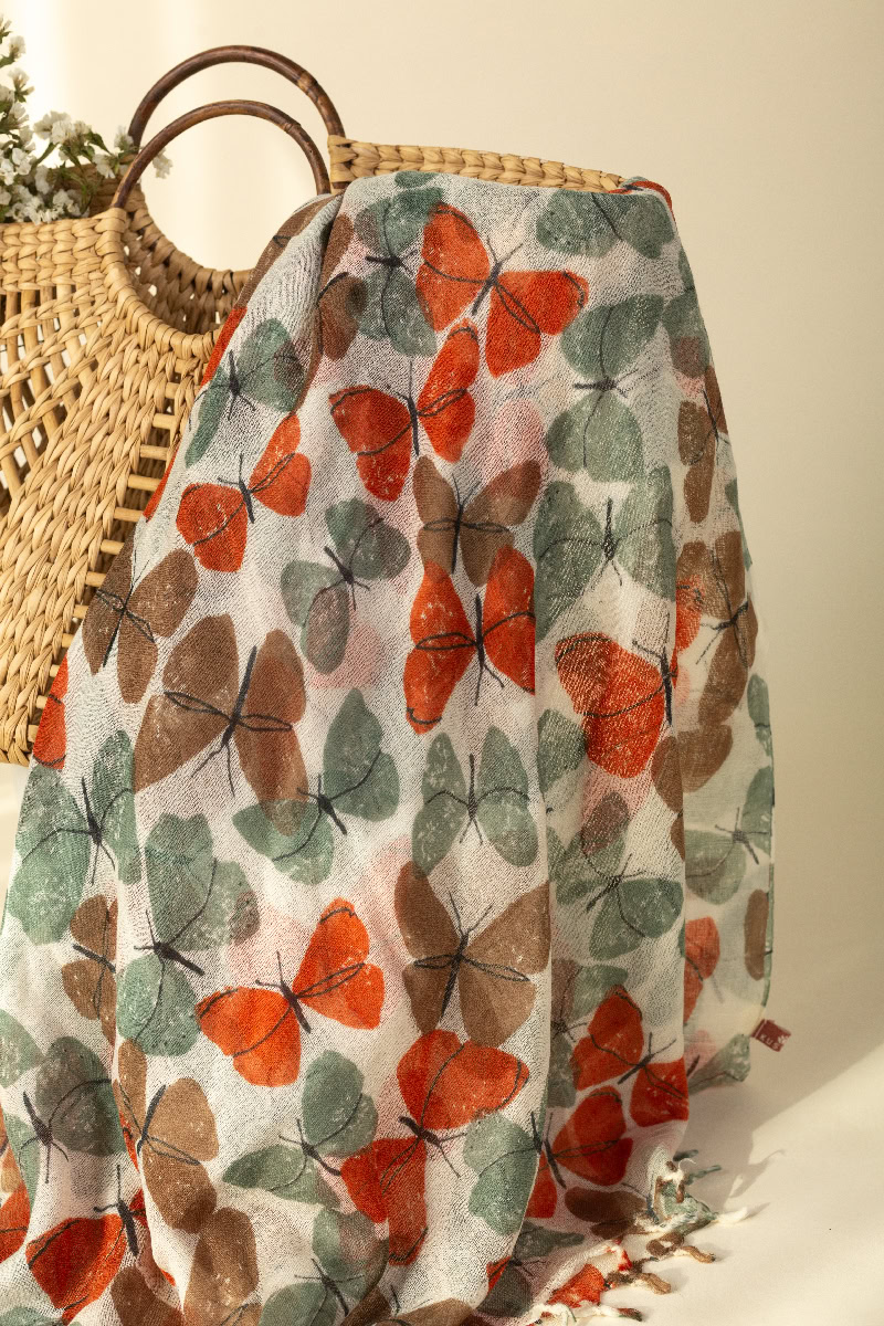 Image for Kusvaa Shw015 Lavisha Woolen Shawl Closeup