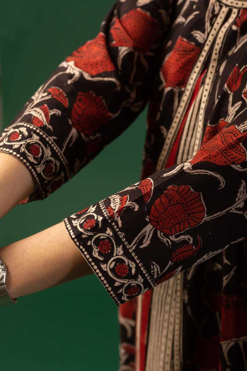 Image for Kusvaa Wkr069 Abjini Cotton Blockprint Kurta Closeup 2