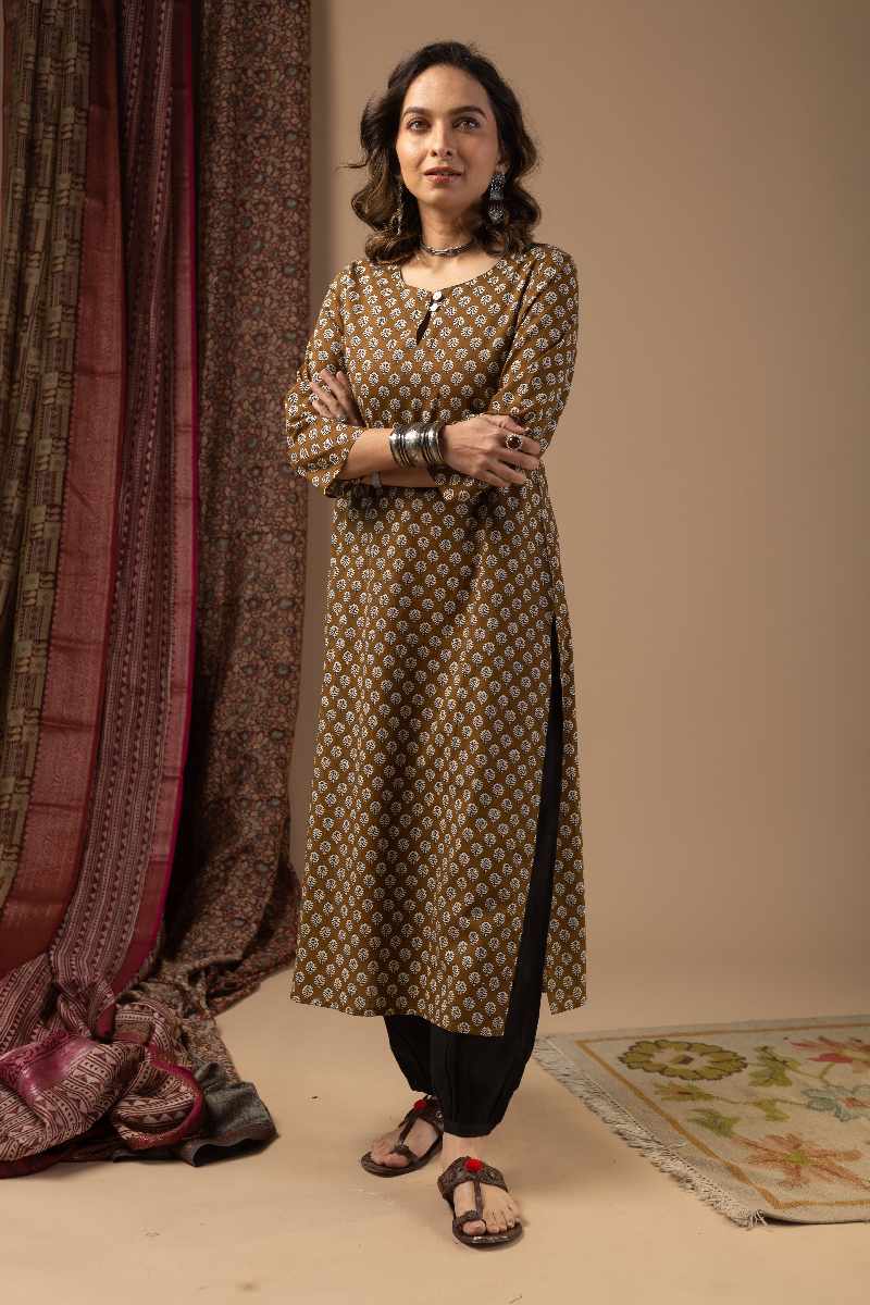 Image for Kusvaa Wkr071 Rahee Cotton Screen Print Kurta Front