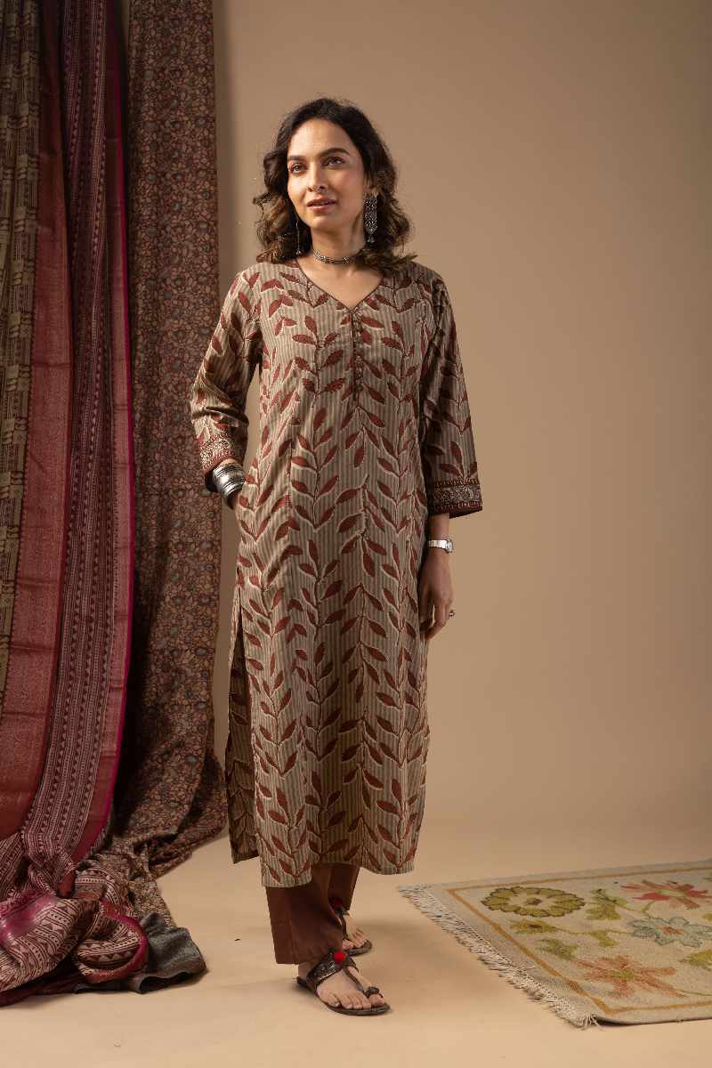 Image for Kusvaa Wkr072 Sunila Cotton Screen Print Kurta Front