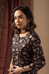 Image for Kusvaa Wkr080 Linki Cotton Blockprint Kurta Featured