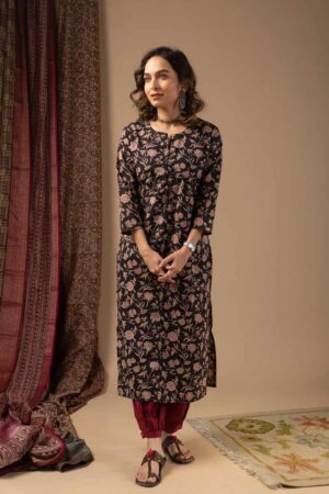 Image for Kusvaa Wkr080 Linki Cotton Blockprint Kurta Side