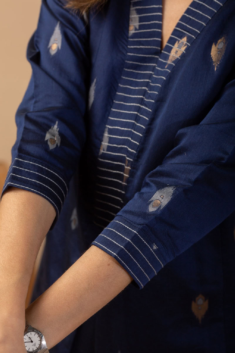 Image for Kusvaa Wkr086 Saachi Silk Jamdani Kurta Closeup 2