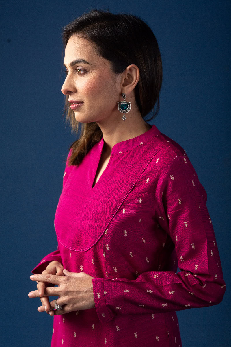 Image for Kusvaa Wkr087 Sriradha Cotton Silk Kurta Featured
