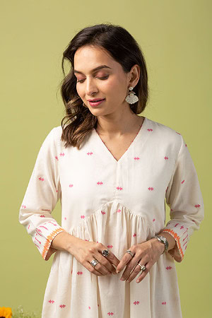 Image for Kusvaa Dr016 Rekha Jamdani Cotton Dress Featured