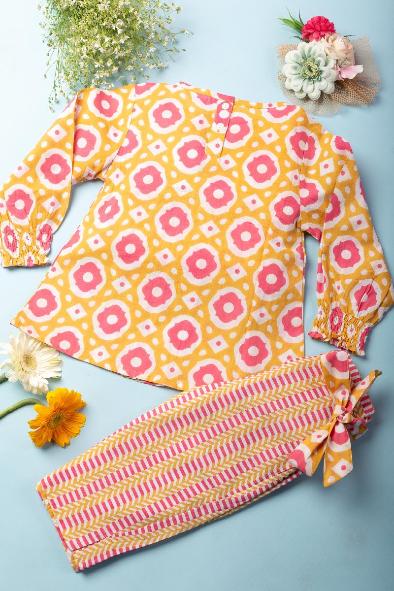 Image for Kusvaa Grw037 Rupali Cotton Girls Top Pant Set Front