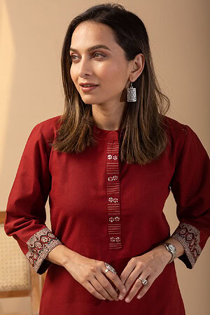 Image for Kusvaa Wkr095 Akansha Handloom Cotton Kurta Featured