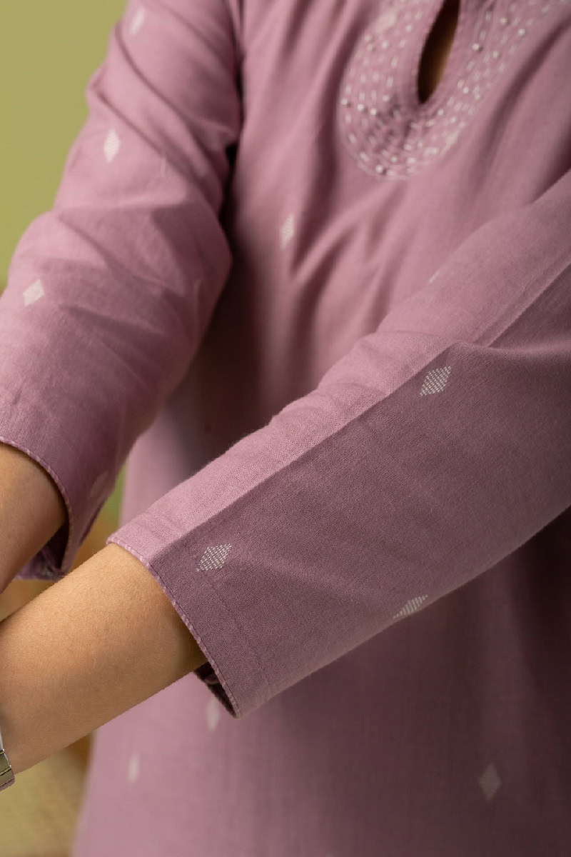 Image for Kusvaa Wkr097 Saisha Handloom Cotton Kurta Closeup