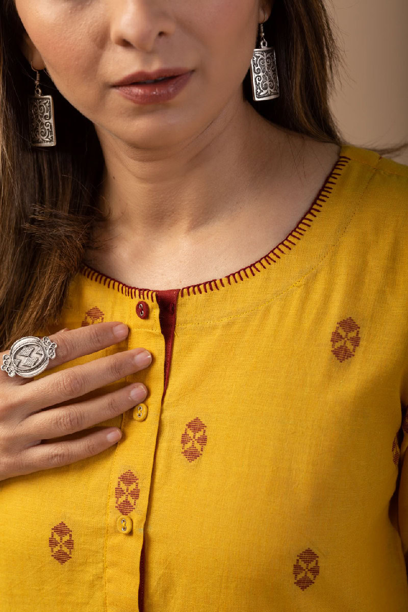 Image for Kusvaa Wkr098 Raine Handloom Cotton Kurta Closeup