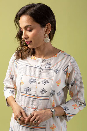 Image for Kusvaa Wkr099 Charul Handloom Cotton Kurta Featured