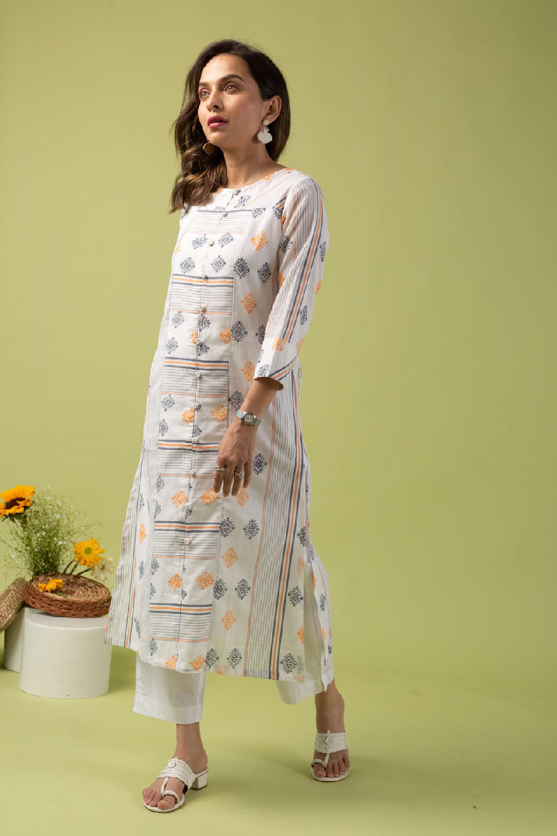 Image for Kusvaa Wkr099 Charul Handloom Cotton Kurta Front