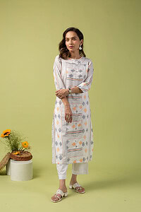 Image for Kusvaa Wkr099 Charul Handloom Cotton Kurta Side