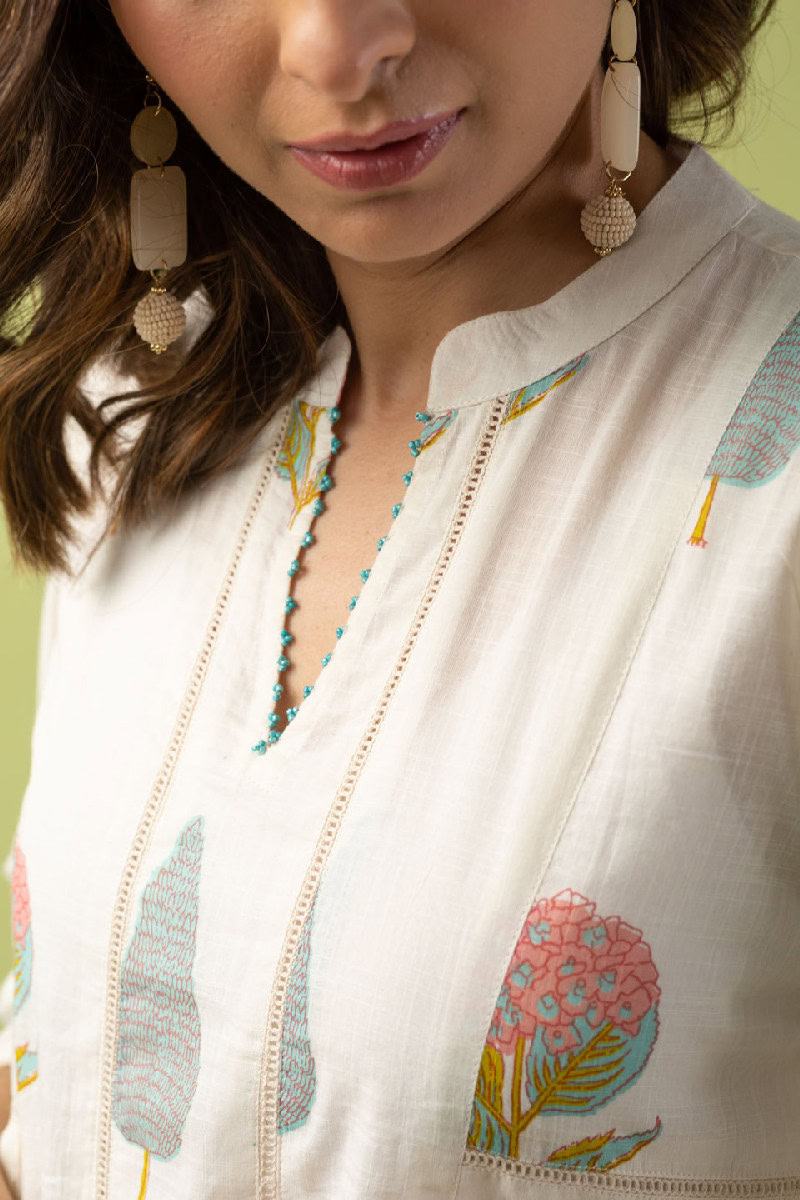 Image for Kusvaa Wkr100 Triss Handblock Cotton Kurta Closeup