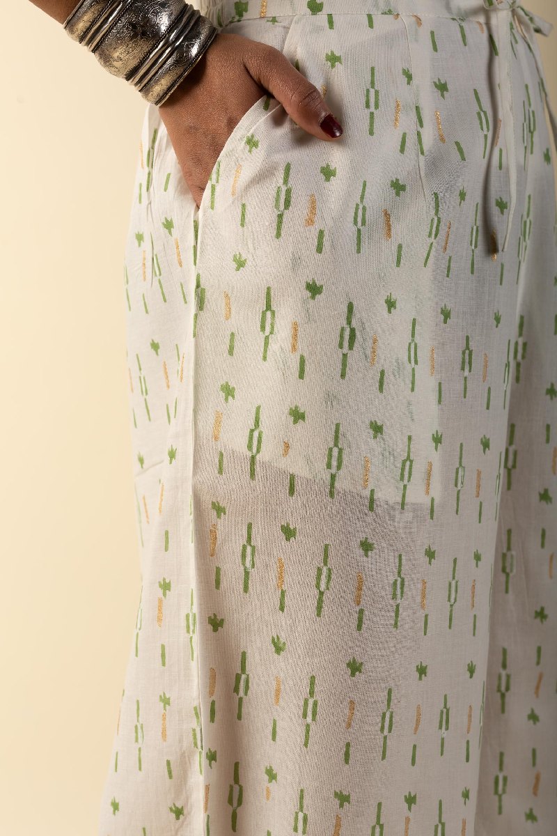 Image for Kusvaa Wkr101p Harneez Cotton Block Print Pant Side