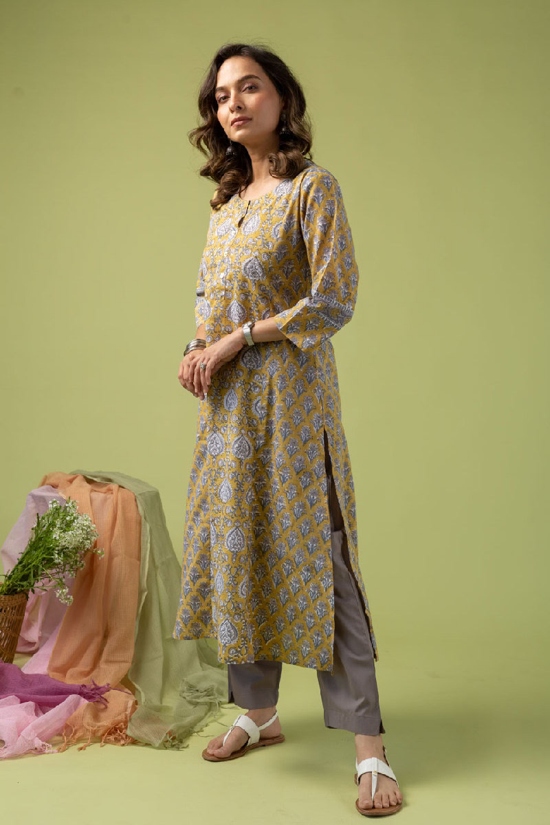 Image for Kusvaa Wkr106 Farida Cotton Handblock Kurta Closeup 2