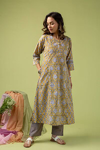 Image for Kusvaa Wkr106 Farida Cotton Handblock Kurta Side