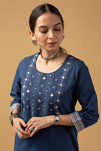 Image for Kusvaa Cood080 Jyotsana Handloom Cotton Kurta Pant Set Featured