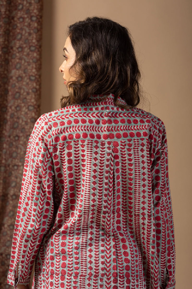Image for Kusvaa Shk018 Raiska Cotton Short Kurti Sitting