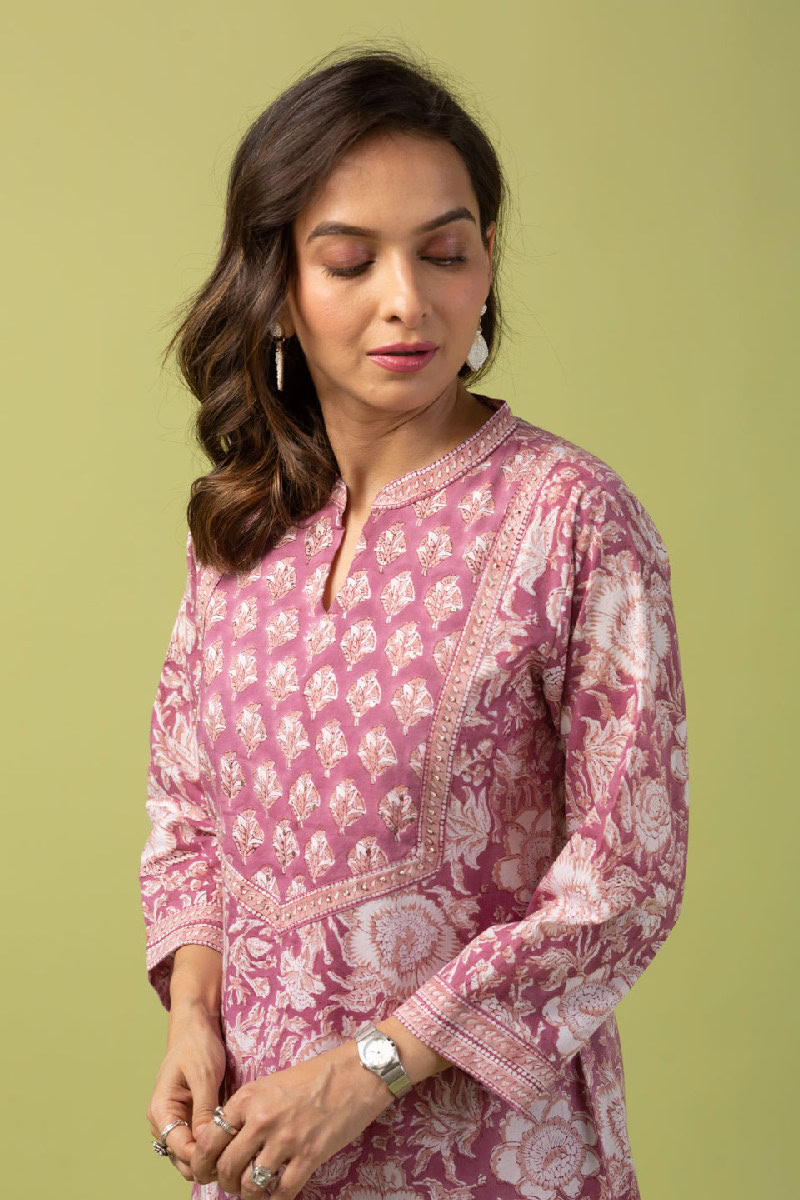 Image for Kusvaa Wkr107 Seema Cotton Handblock Kurta Closeup