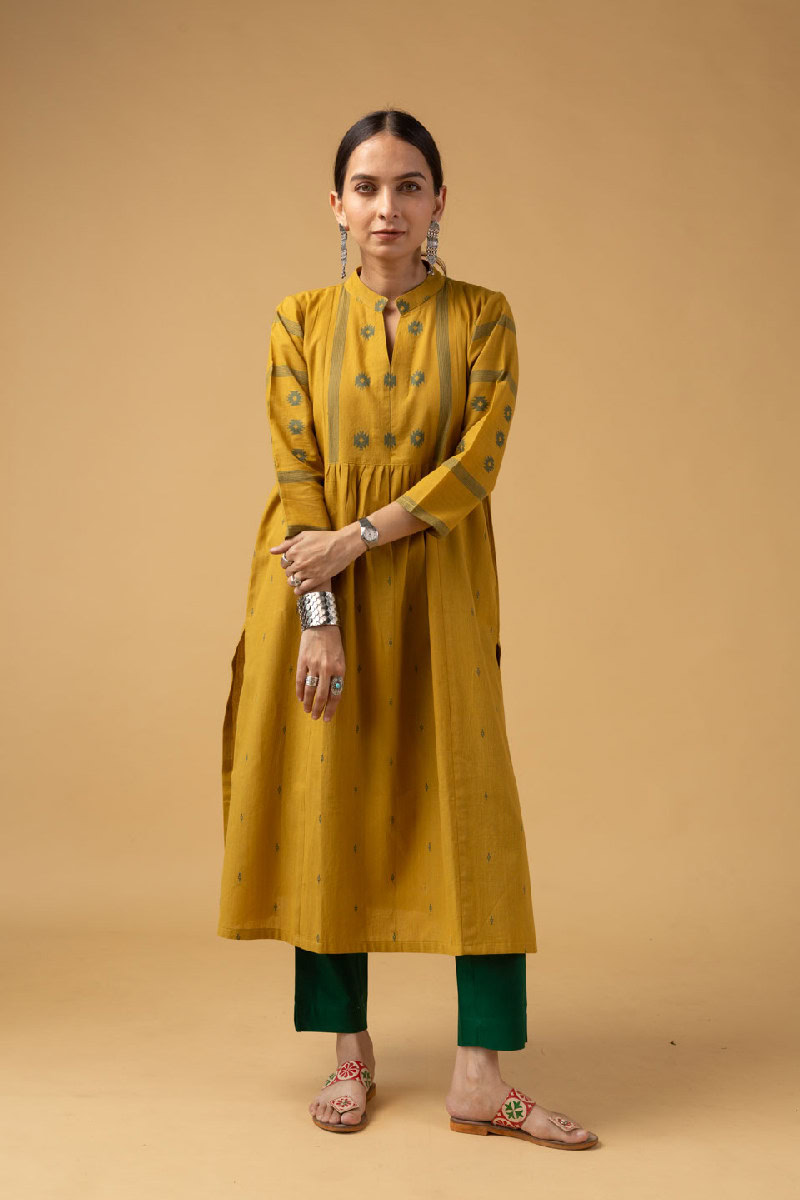 Image for Kusvaa Wkr108 Ishana Handloom Cotton Kurta Front