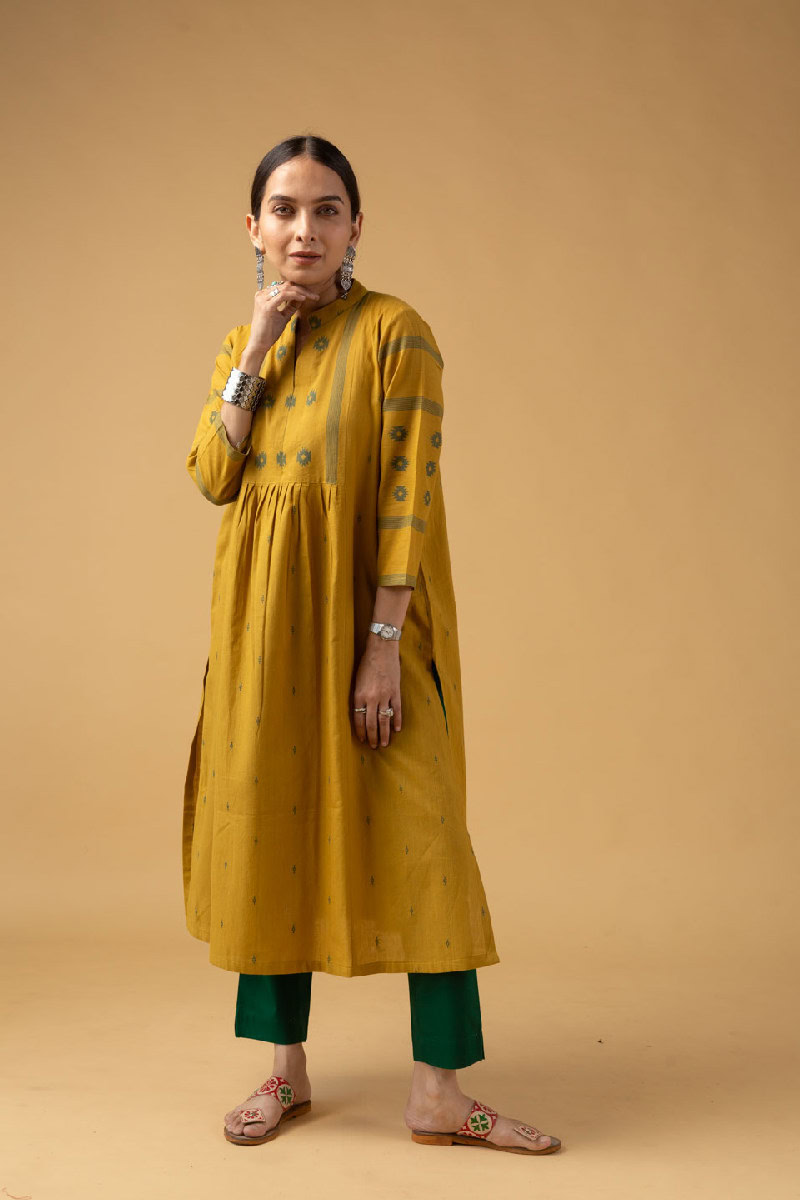 Image for Kusvaa Wkr108 Ishana Handloom Cotton Kurta Side