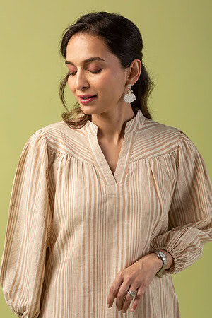 Image for Kusvaa Wkr109 Deeksha Handloom Cotton Kurta Featured