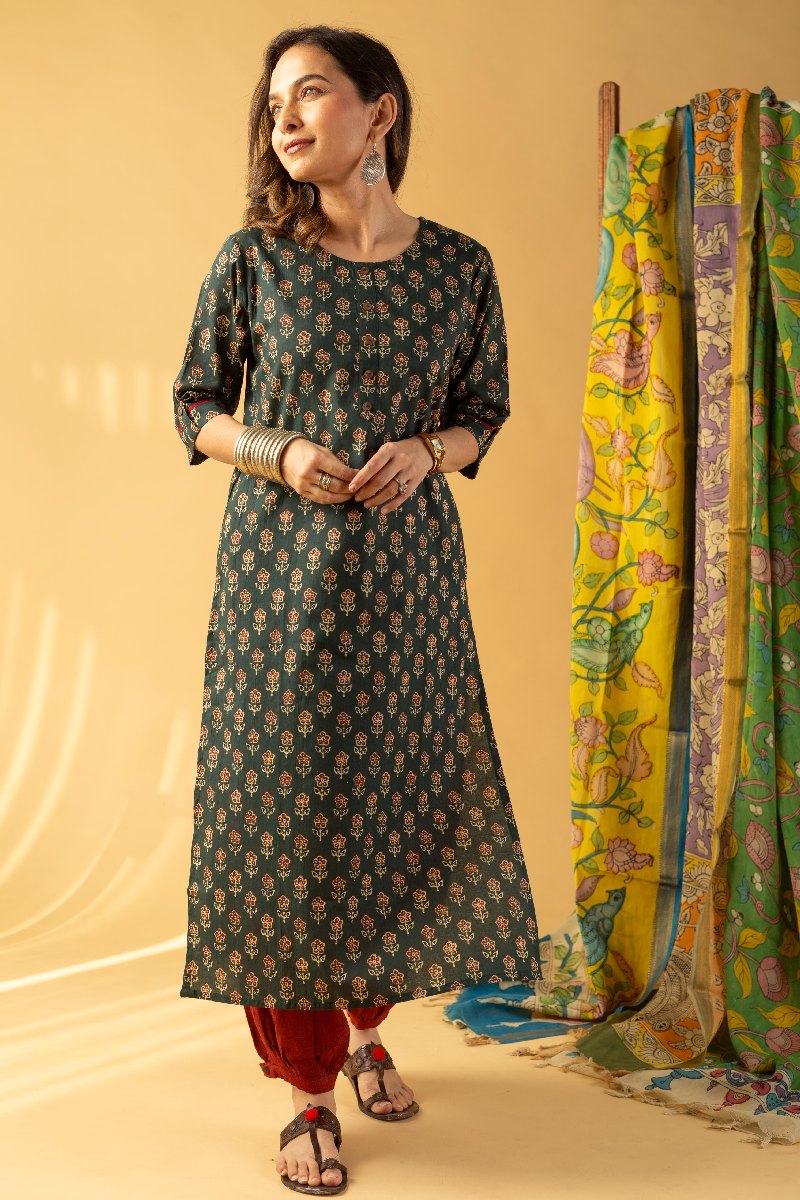 Image for Kusvaa Wkr113 Shihna Cotton Blockprint Kurta Side