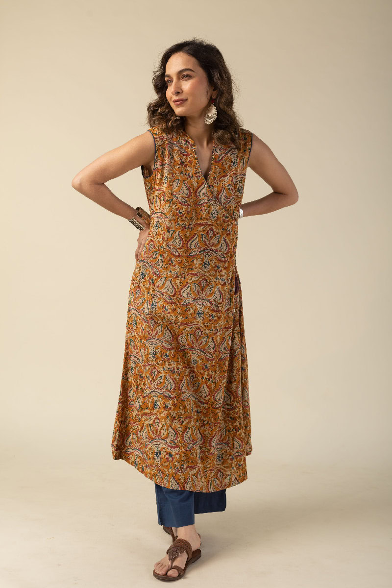 Image for Kusvaa Wkr114 Ahani Muslin Kalamkari Kurta Back