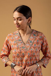 Image for Kusvaa Wkr115 Tanuja Cotton Blockprint Kurta Featured