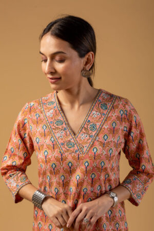 Image for Kusvaa Wkr115 Tanuja Cotton Blockprint Kurta Featured