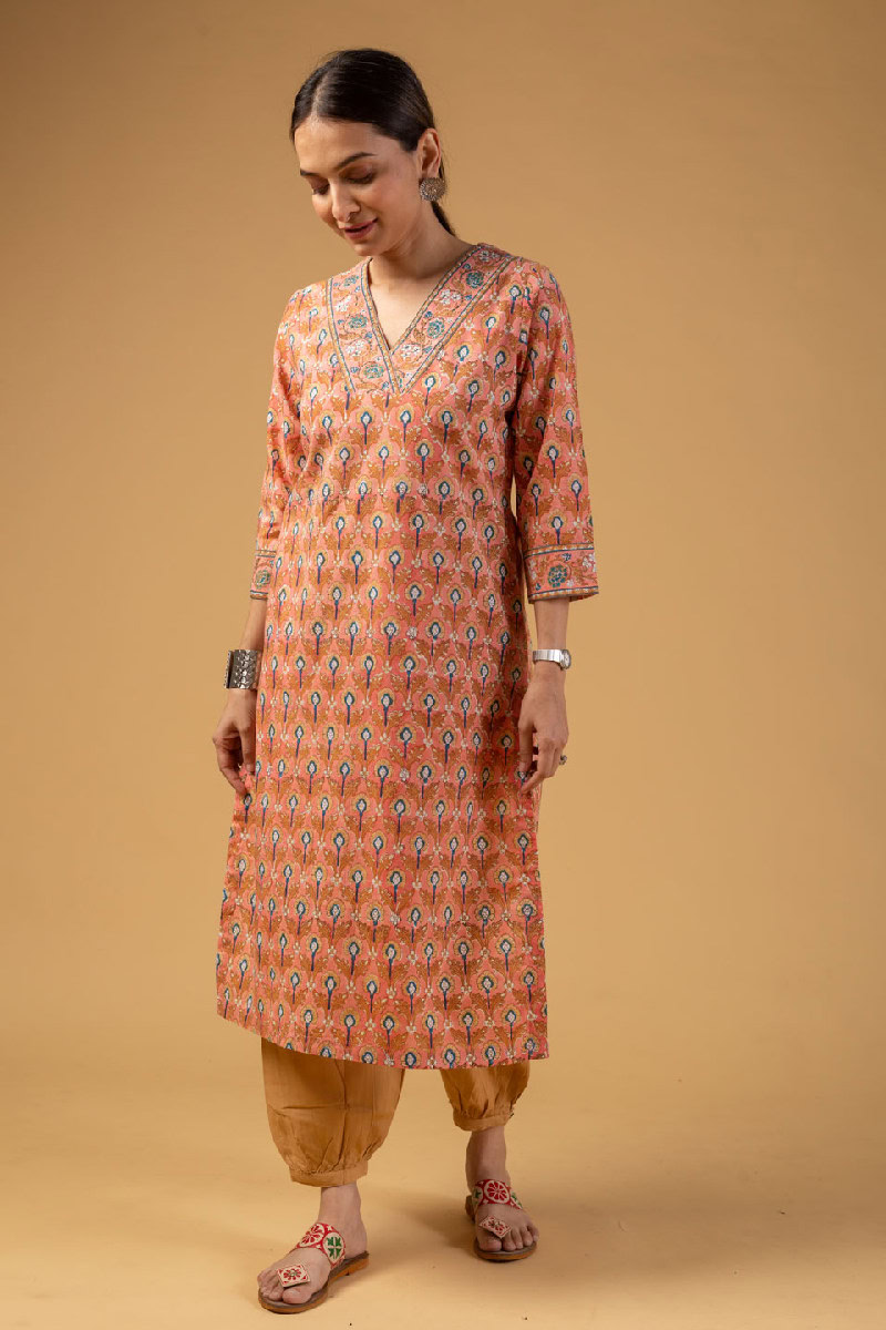 Image for Kusvaa Wkr115 Tanuja Cotton Blockprint Kurta Front