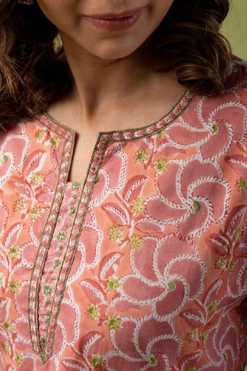 Image for Kusvaa Wkr123 Arohi Cotton Blockprint Kurta Closeup