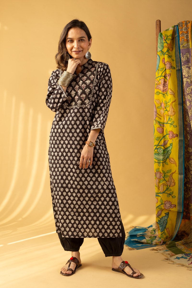 Image for Kusvaa Wkr125 Indu Handblock Cotton Kurta Front