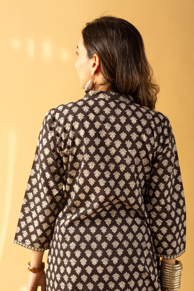 Image for Kusvaa Wkr125 Indu Handblock Cotton Kurta Pocket