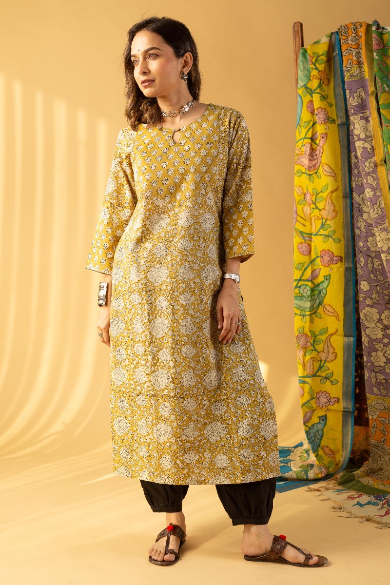 Image for Kusvaa Wkr126 Diva Handblock Cotton Kurta Neck