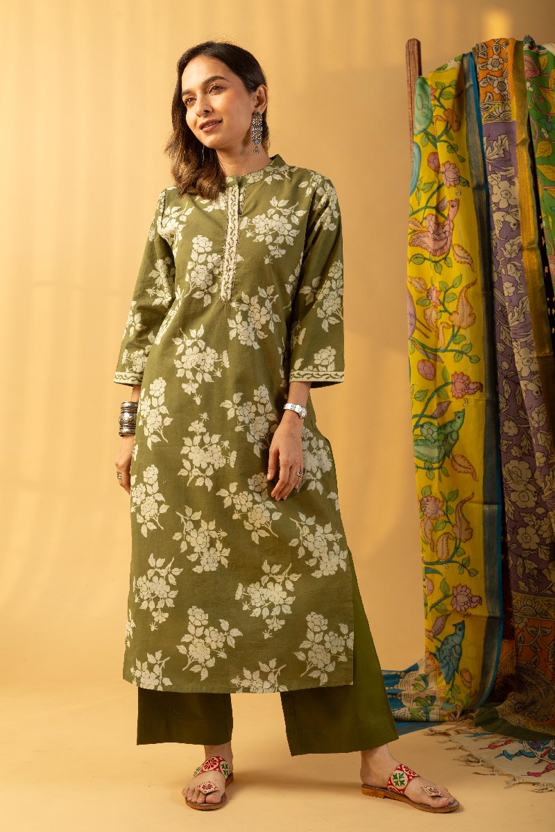 Image for Kusvaa Wkr128 Gautami Cotton Handblock Kurta Neck