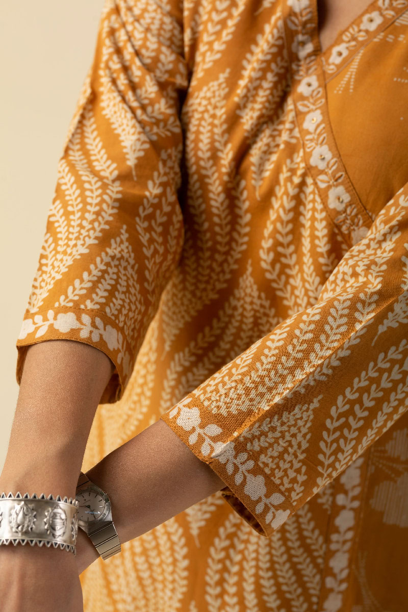 Image for Kusvaa Wkr129 Ristha Cotton Handblock Kurta Neck