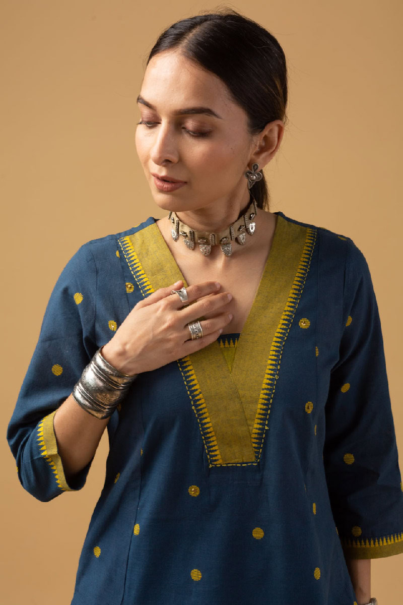 Image for Kusvaa Cood087 Preezy Handloom Cotton Kurta Pant Set Featured