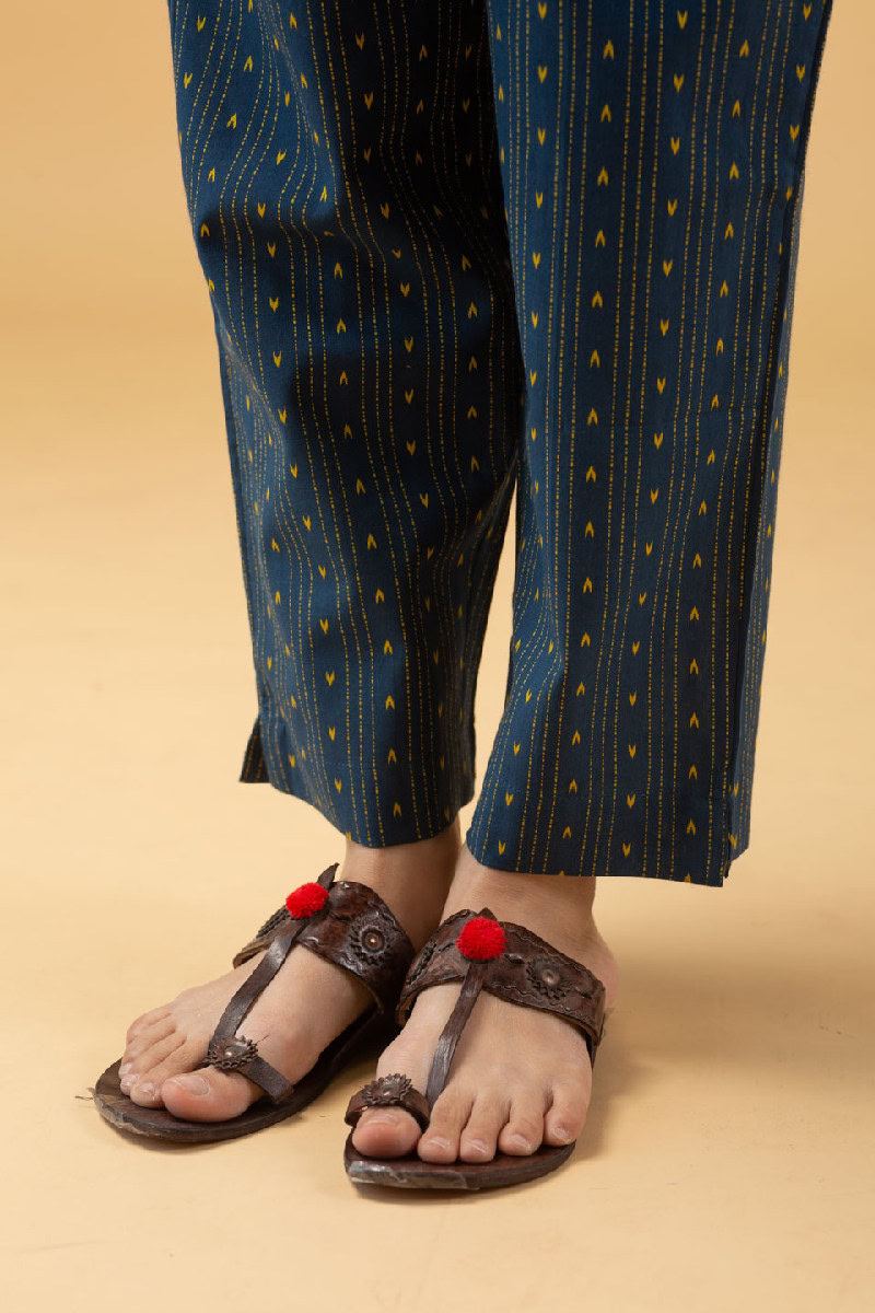 Image for Kusvaa Cood087 Preezy Handloom Cotton Kurta Pant Set Sleeves