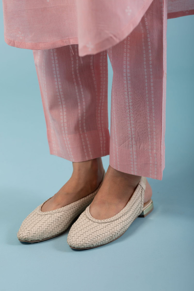Image for Kusvaa Cood090 Samskurti Handloom Cotton Kurta Pant Set Back