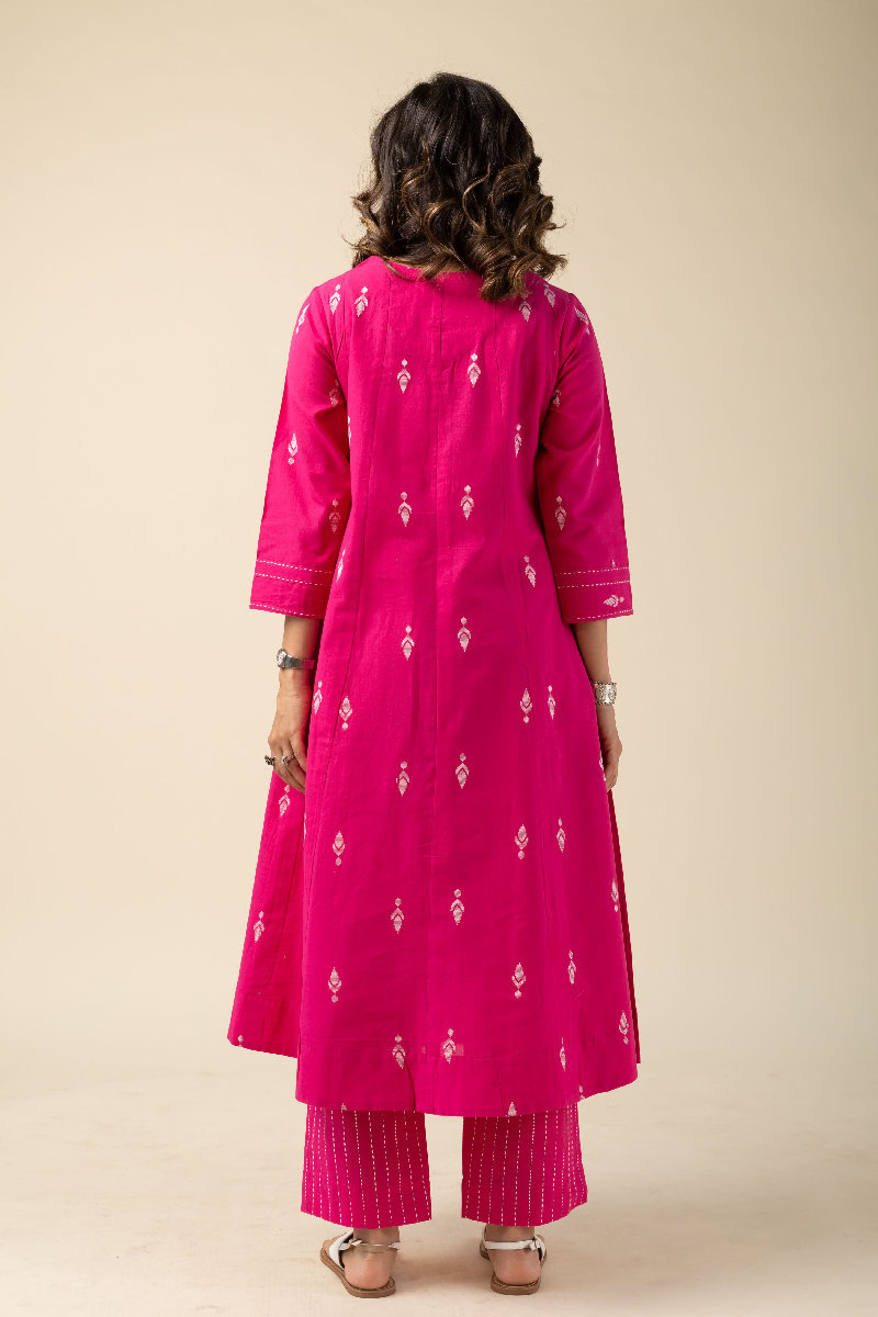 Image for Kusvaa Cood092 Barkha Handloom Cotton Kurta Pant Set Sleeves