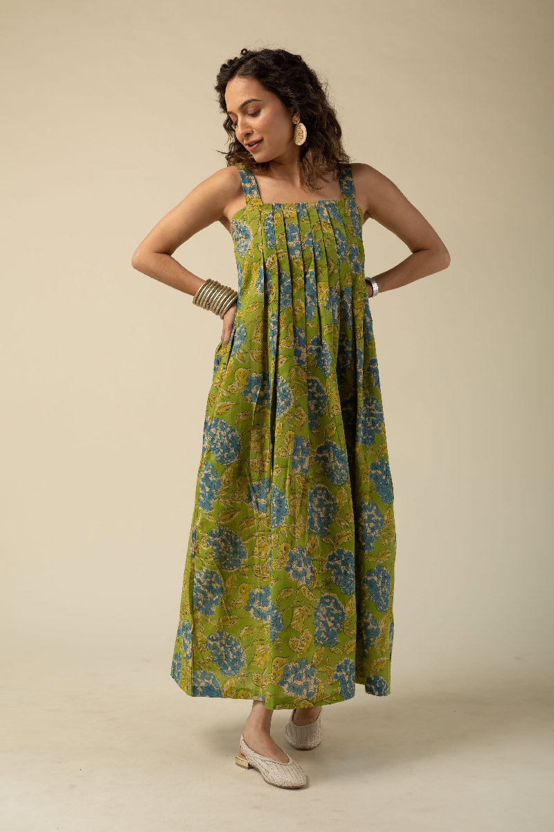 Image for Kusvaa Dr027 Samta Cotton Handblock Dress Side