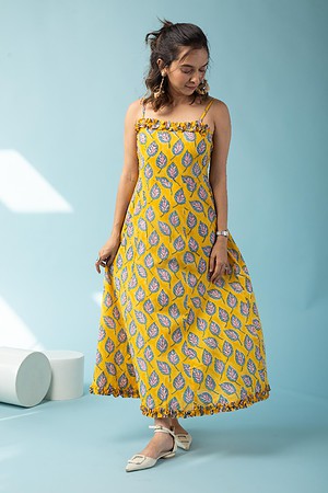 Image for Kusvaa Dr030 Lipsa Cotton Handblock A Line Dress Front