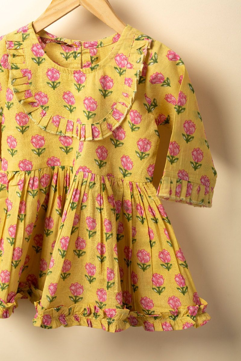 Image for Kusvaa Grw063 Vrishti Cotton Girls Frock Side