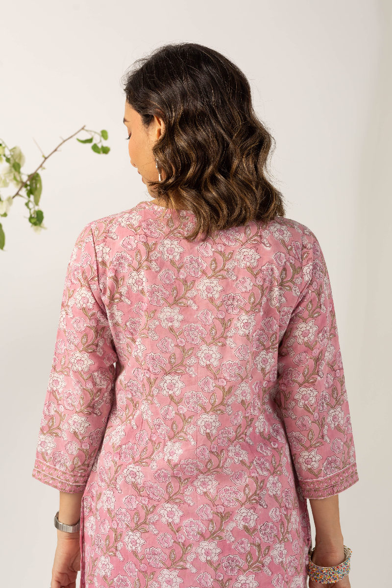 Image for Kusvaa Wkr139 Akruti Cotton Handblock Kurta Pocket