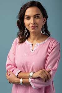 Image for Kusvaa Wkr143 Leia Handloom Cotton Kurta Featured