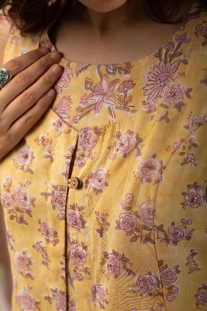 Image for Kusvaa Wkr147 Nani Cotton A Line Kurta Closeup 2