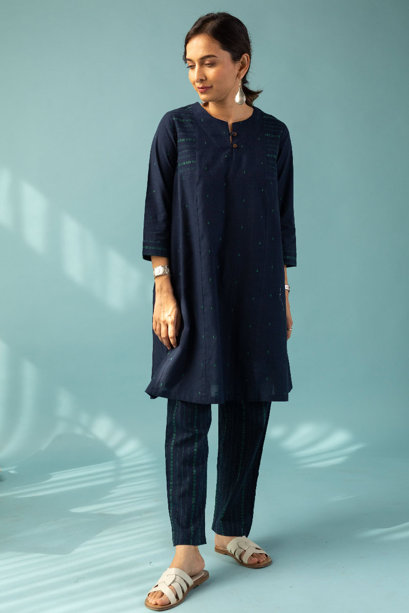 Image for Kusvaa Cood093 Pavitra Handloom Cotton Kurta Pant Set Front